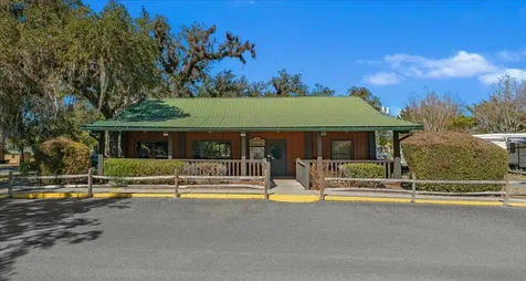 3273 NE 102nd Avenue Road Silver Springs FL 34488