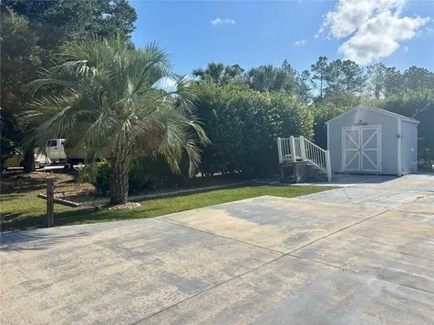 3273 NE 102nd Avenue Road Silver Springs FL 34488