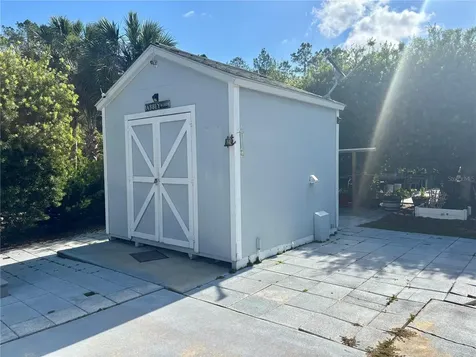3273 NE 102nd Avenue Road Silver Springs FL 34488