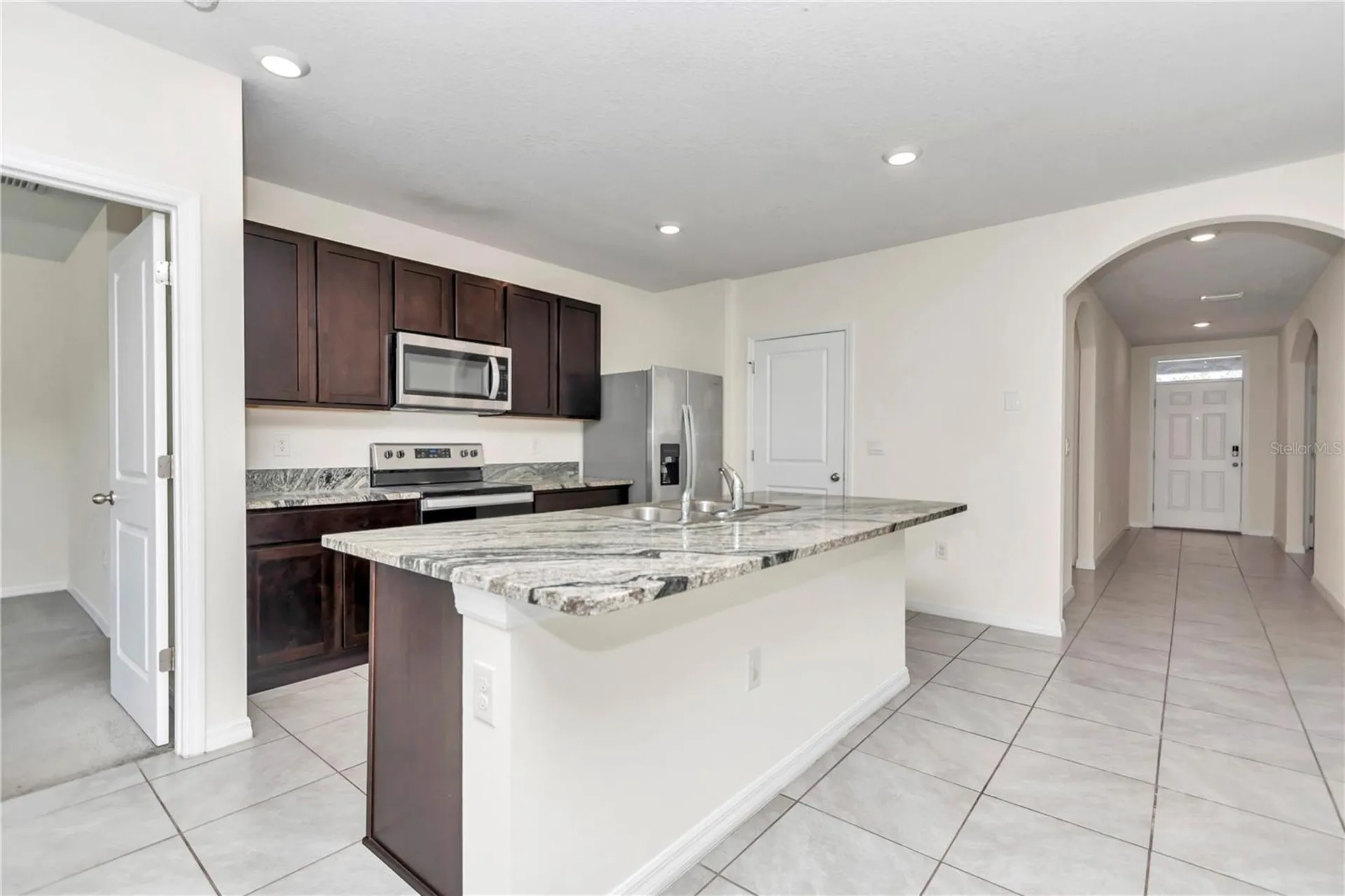 27 Hickory Course Lane Ocala FL 34472