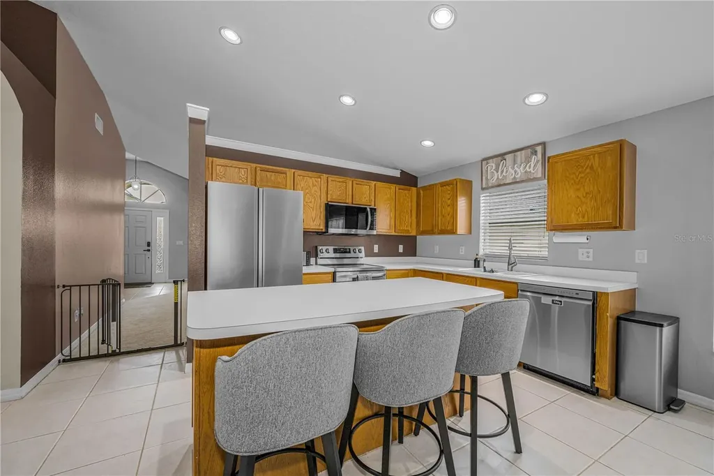 7601 Merchantville Circle Zephyrhills FL 33540