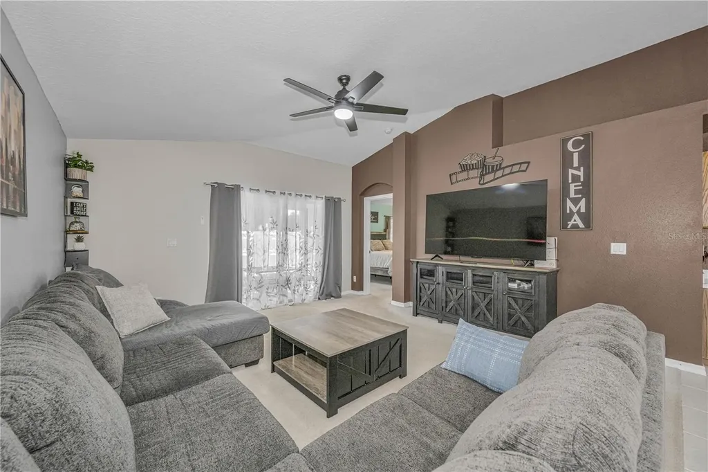 7601 Merchantville Circle Zephyrhills FL 33540