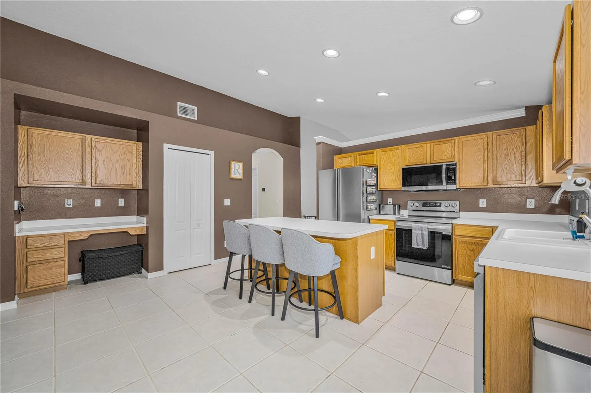 7601 Merchantville Circle Zephyrhills FL 33540