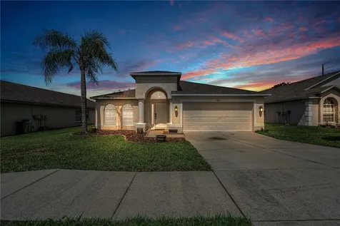 7601 Merchantville Circle Zephyrhills FL 33540