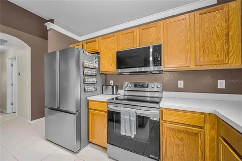 7601 Merchantville Circle Zephyrhills FL 33540