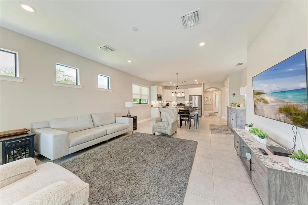 7018 Holbrook Cove Bradenton FL 34202