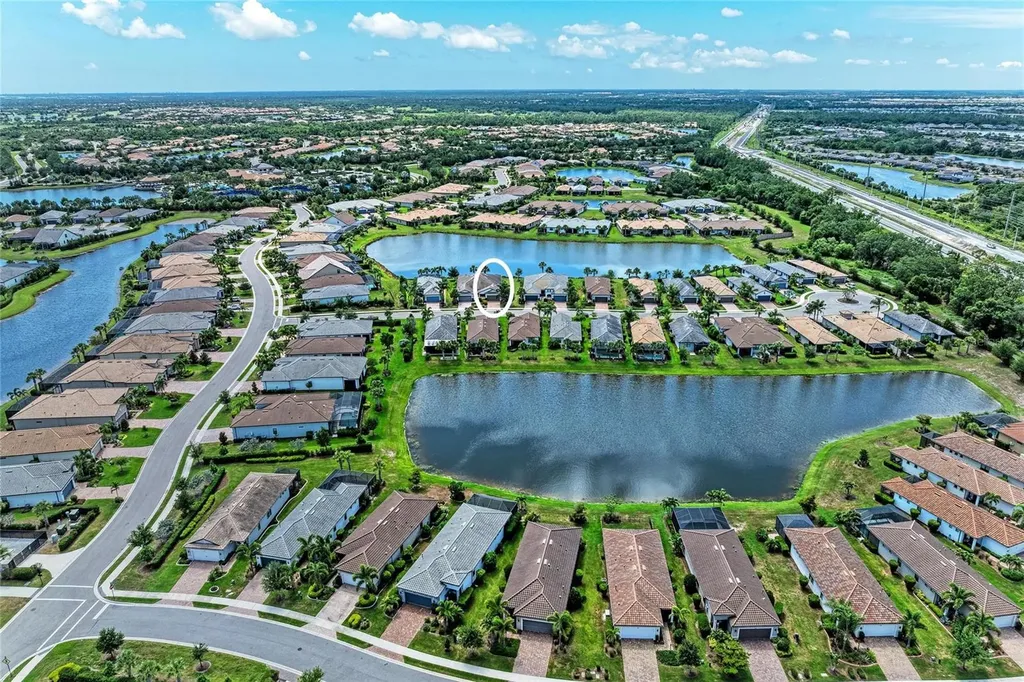 7018 Holbrook Cove Bradenton FL 34202