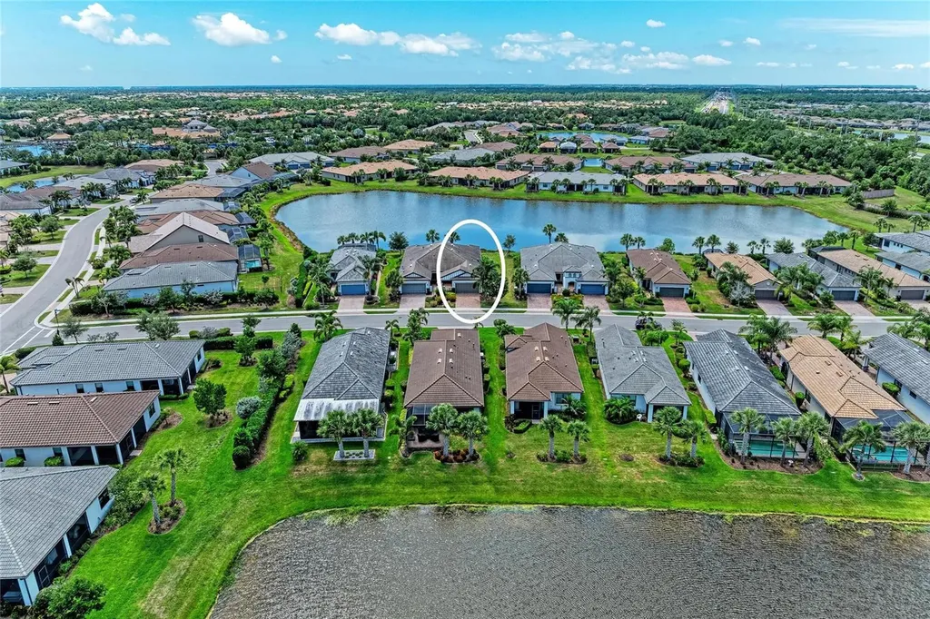 7018 Holbrook Cove Bradenton FL 34202