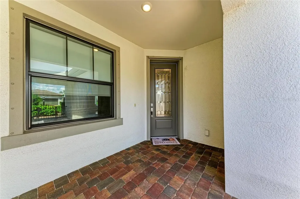 7018 Holbrook Cove Bradenton FL 34202