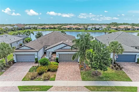 7018 Holbrook Cove Bradenton FL 34202