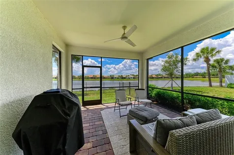 7018 Holbrook Cove Bradenton FL 34202