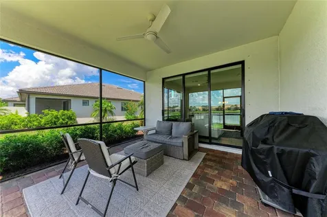 7018 Holbrook Cove Bradenton FL 34202