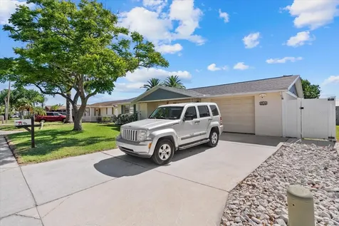 2146 Society Drive Holiday FL 34691