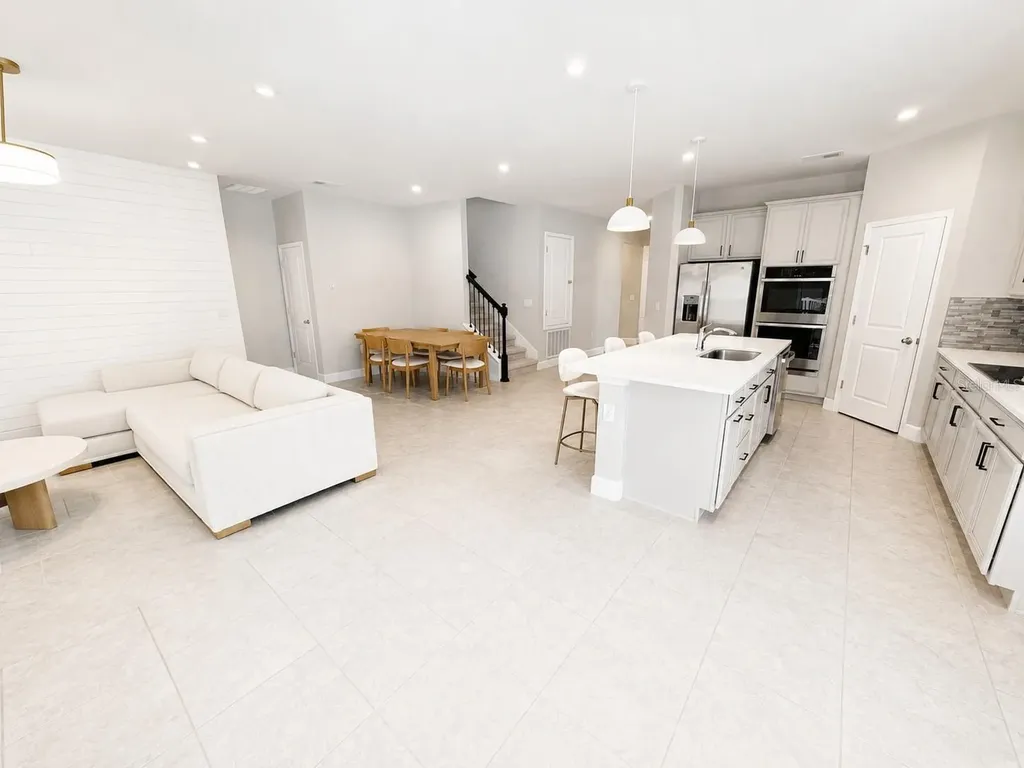281 Siesta Vista Court Davenport FL 33896