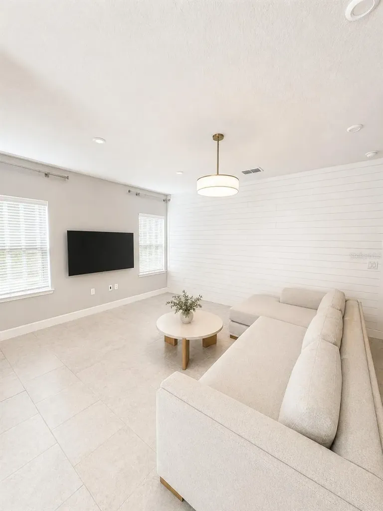 281 Siesta Vista Court Davenport FL 33896
