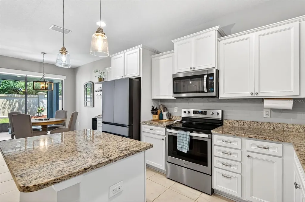 6216 Kenava Loop Palmetto FL 34221