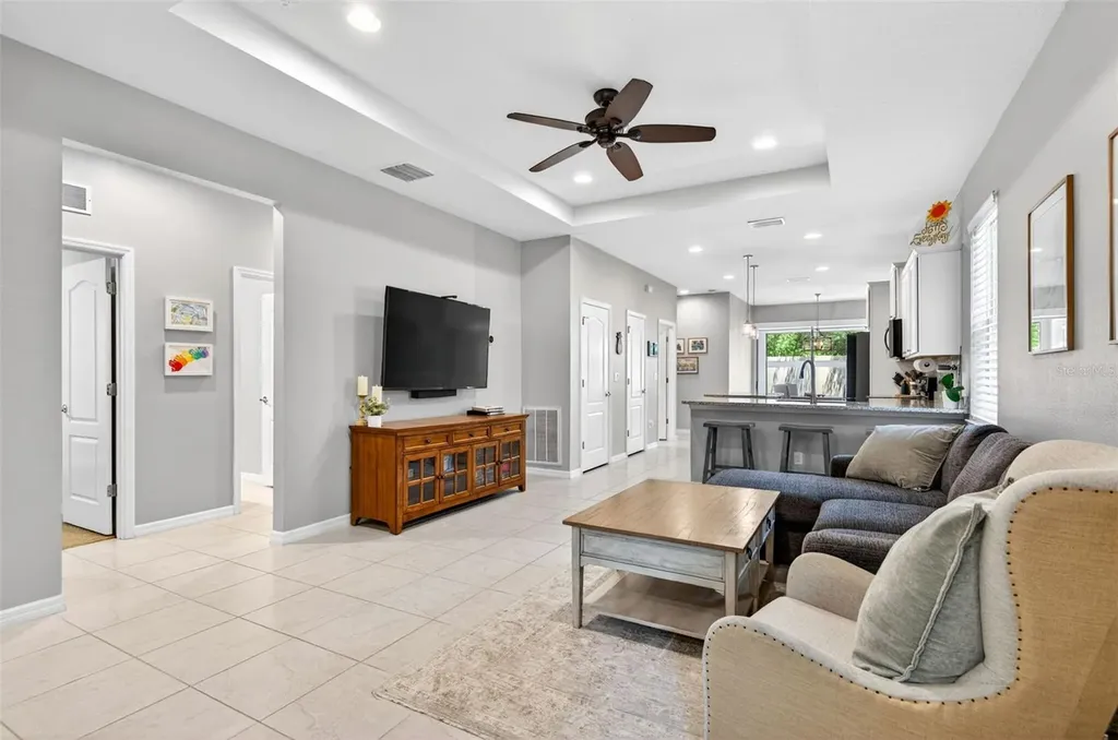 6216 Kenava Loop Palmetto FL 34221