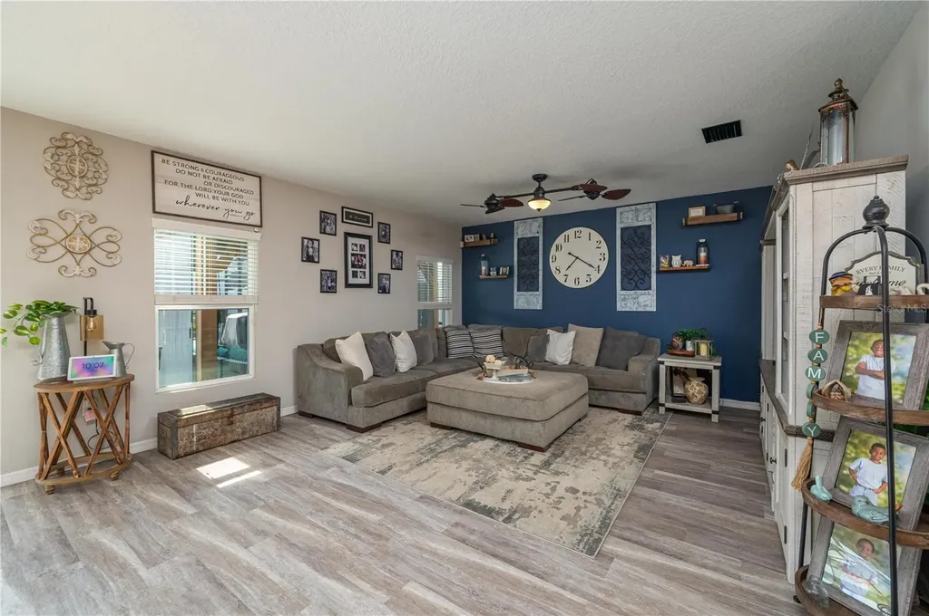 1517 Axel Circle Winter Haven FL 33880
