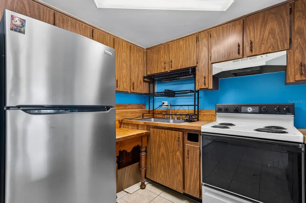 8602 Champlain Court Tampa FL 33614