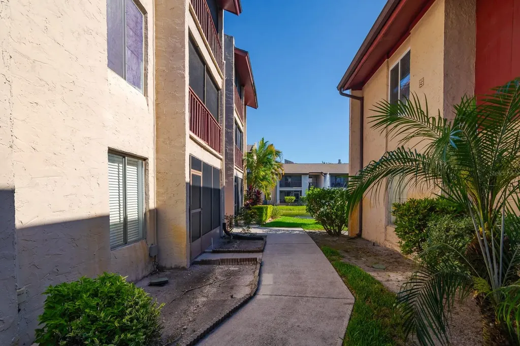 8602 Champlain Court Tampa FL 33614