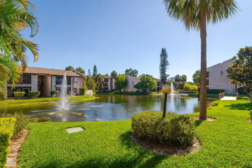 8602 Champlain Court Tampa FL 33614