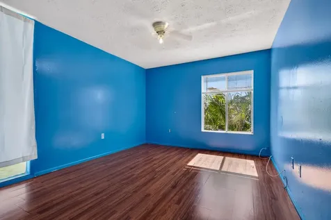 8602 Champlain Court Tampa FL 33614