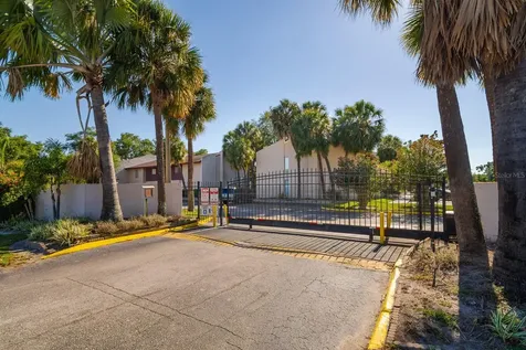 8602 Champlain Court Tampa FL 33614