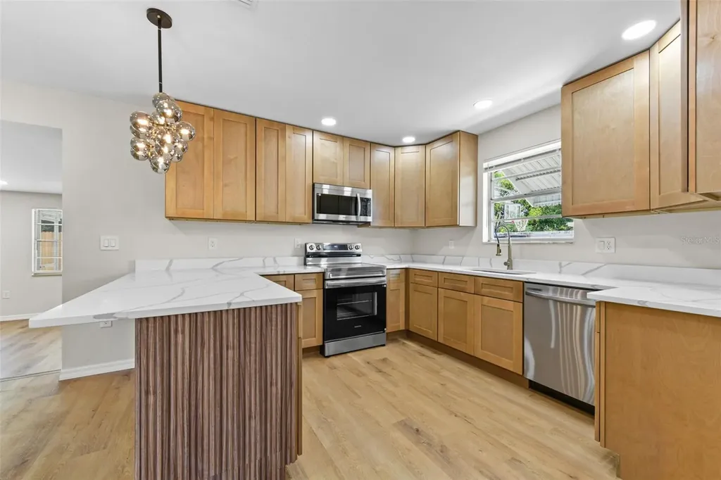 6451 Shenandoah Way Orlando FL 32807