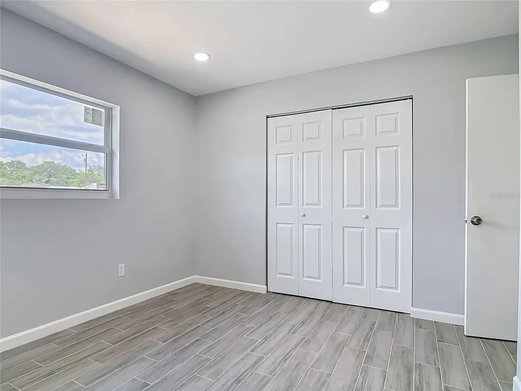 2096 W Atmore Circle Deltona FL 32725