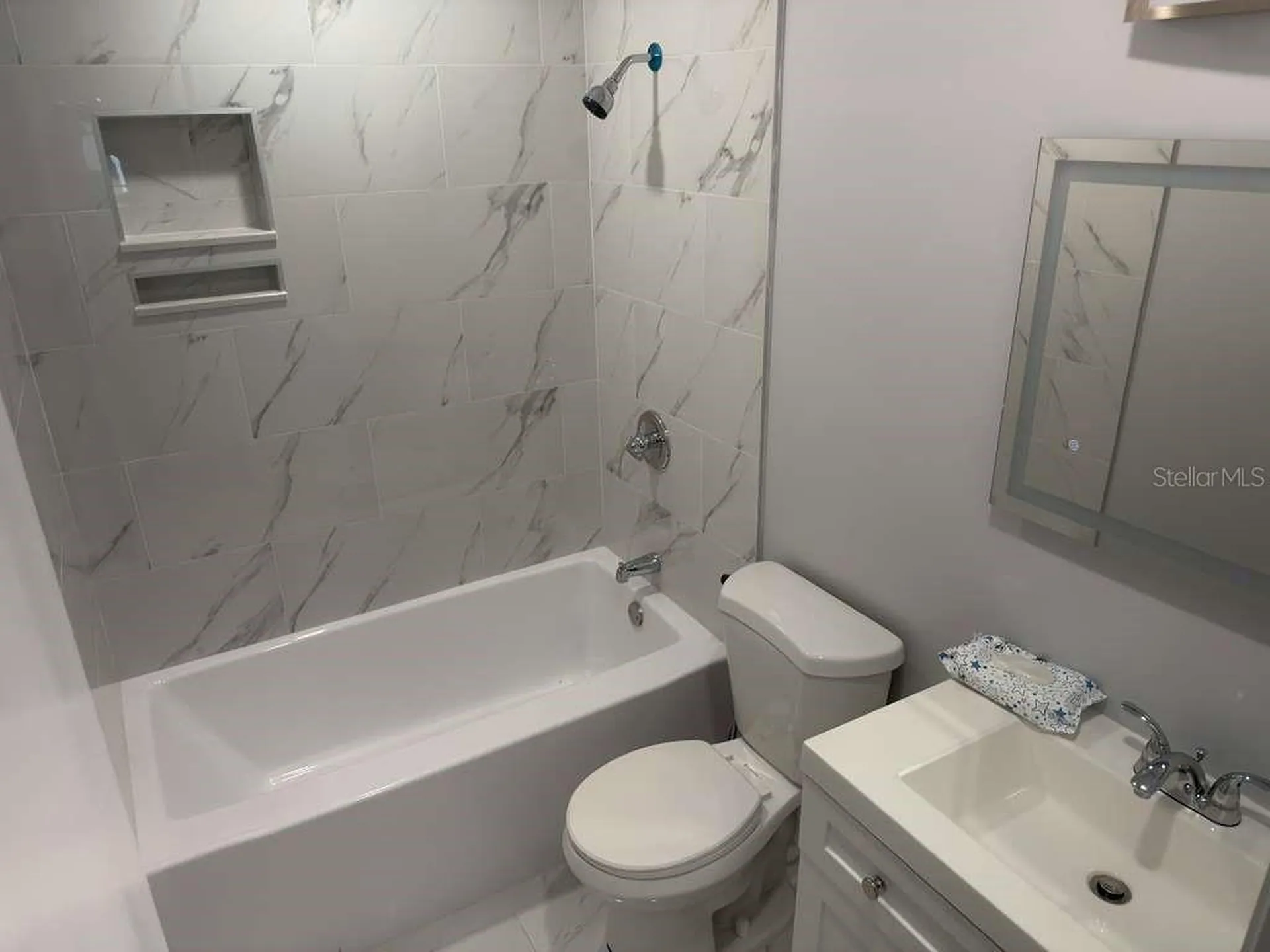 2096 W Atmore Circle Deltona FL 32725
