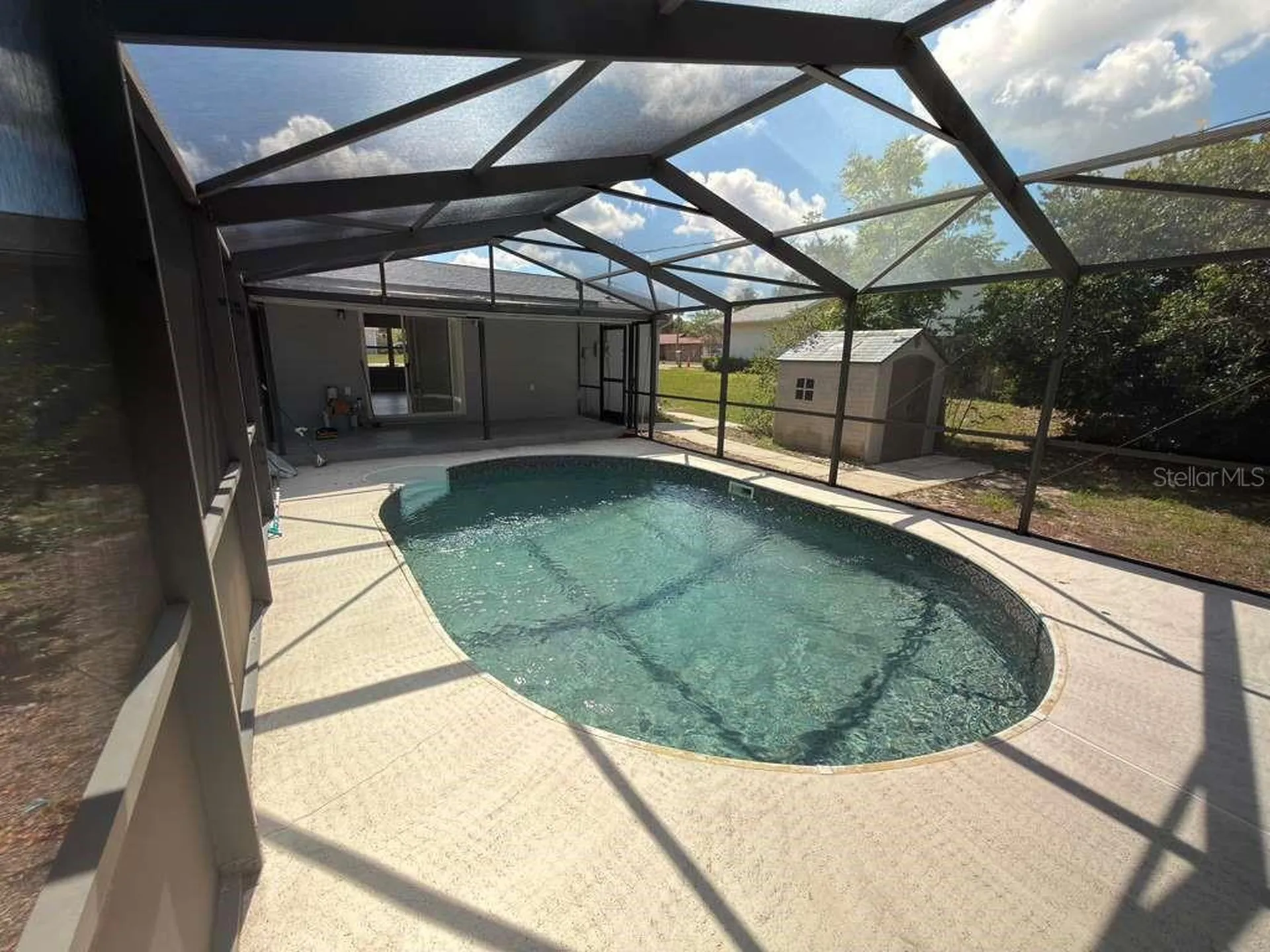 2096 W Atmore Circle Deltona FL 32725