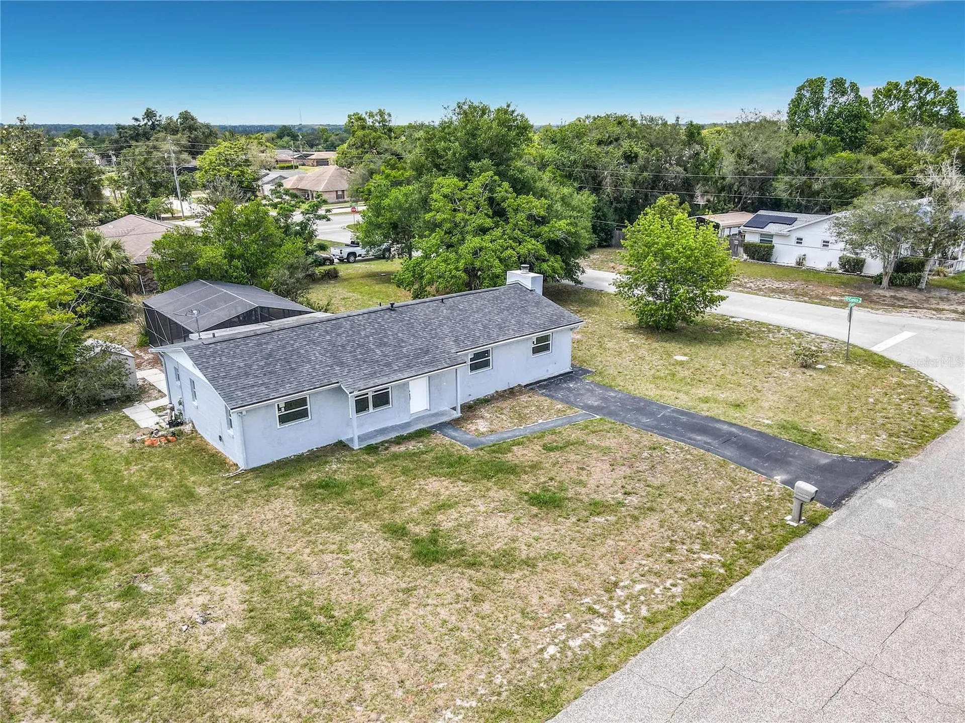 2096 W Atmore Circle Deltona FL 32725
