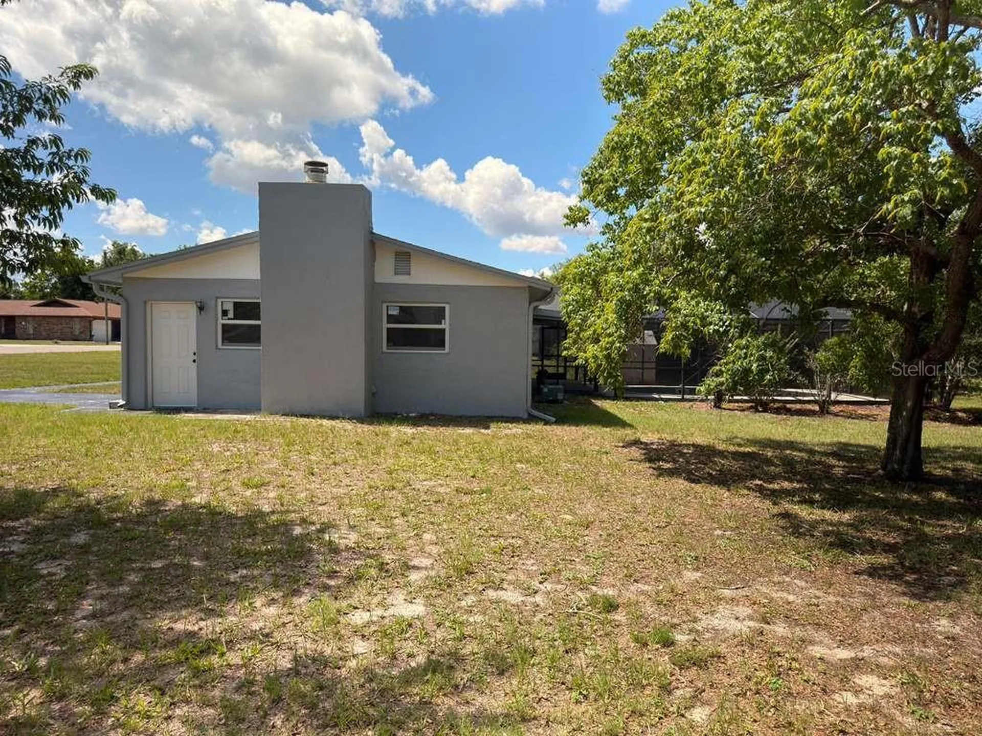 2096 W Atmore Circle Deltona FL 32725