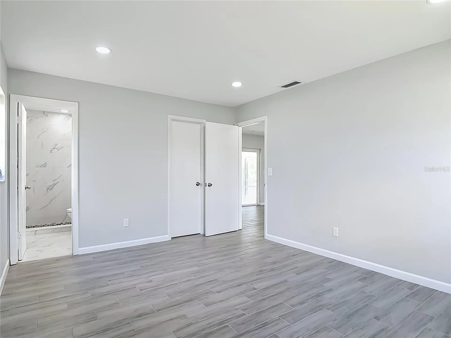 2096 W Atmore Circle Deltona FL 32725