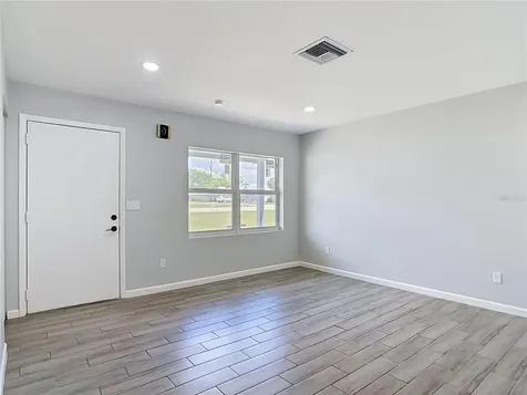 2096 W Atmore Circle Deltona FL 32725