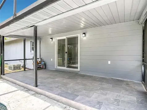 2096 W Atmore Circle Deltona FL 32725