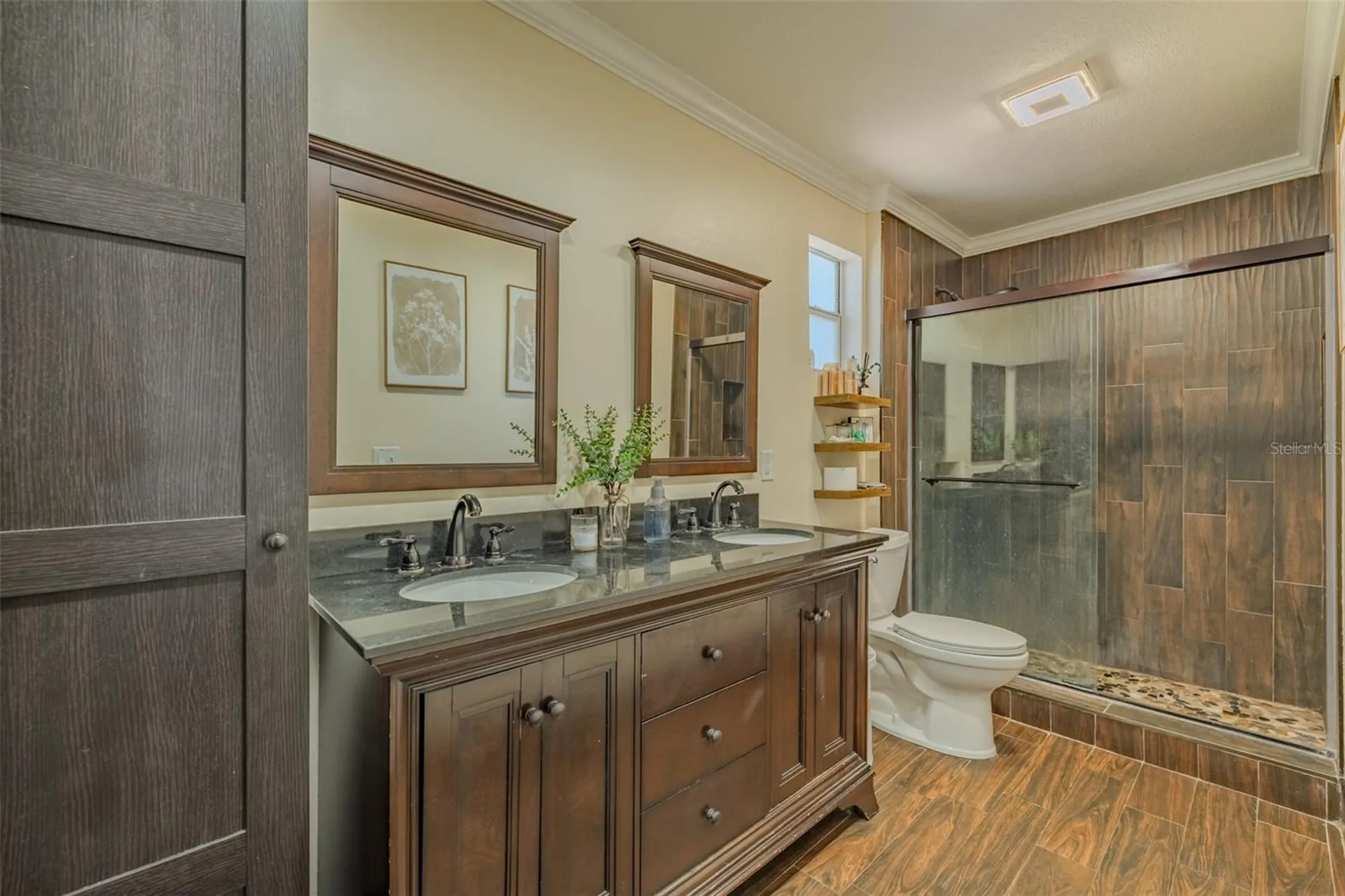 2532 Lake Ellen Lane Tampa FL 33618