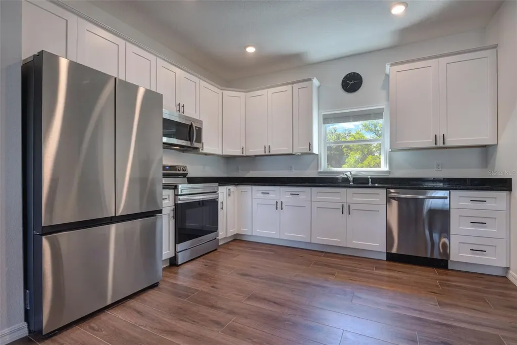 174 Dover Lane Deland FL 32724