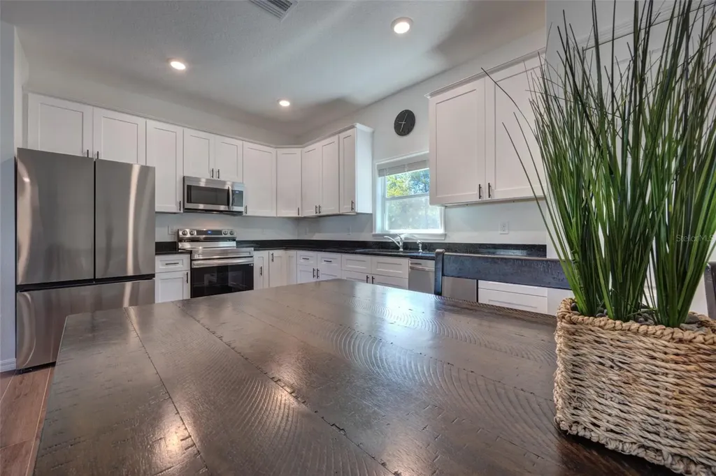 174 Dover Lane Deland FL 32724