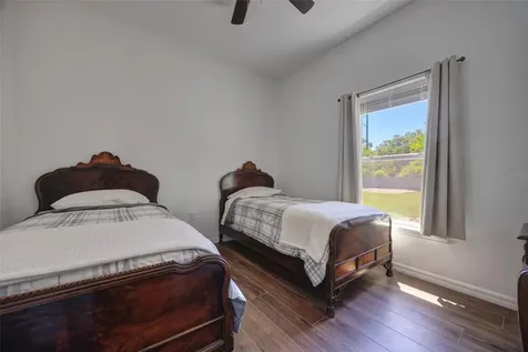 174 Dover Lane Deland FL 32724