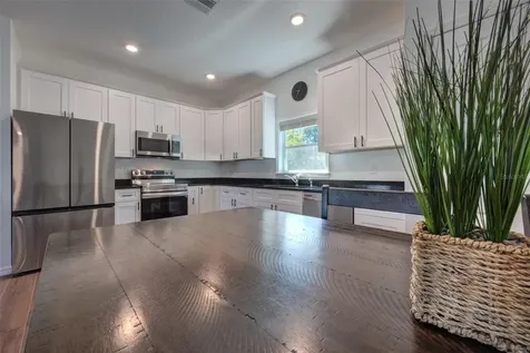 174 Dover Lane Deland FL 32724