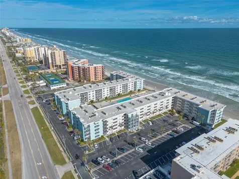 4153 S Atlantic Avenue New Smyrna Beach FL 32169