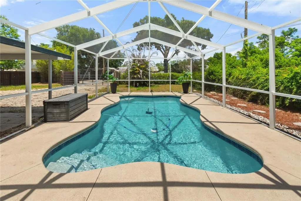 407 E Polk Avenue Lake Wales FL 33853
