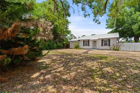 407 E Polk Avenue Lake Wales FL 33853