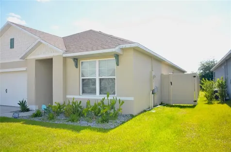 511 Noble Avenue Davenport FL 33837