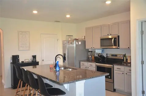 511 Noble Avenue Davenport FL 33837