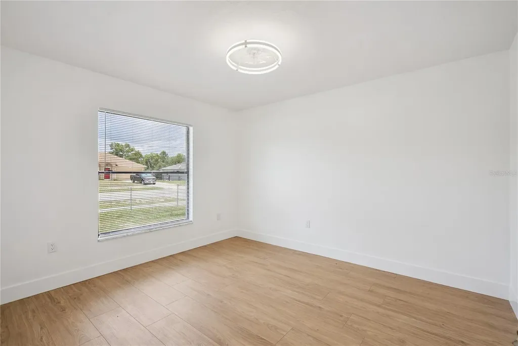 65 S Courtland Boulevard Deltona FL 32738