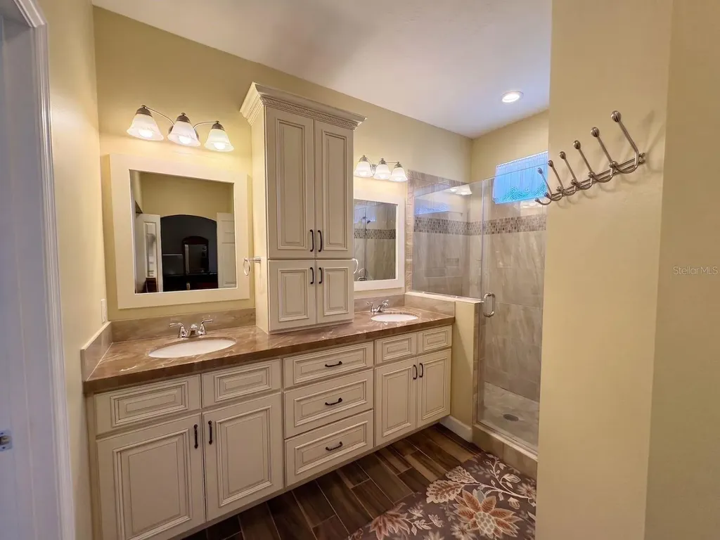 239 W Tarrington Drive Deland FL 32724