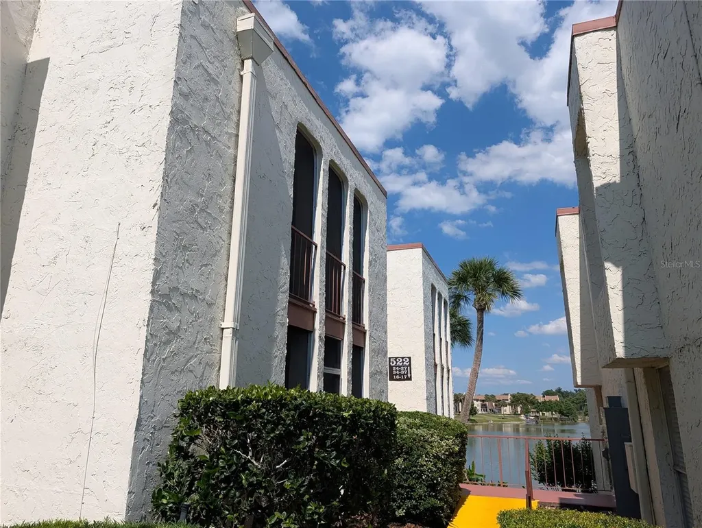 522 Orange Drive Altamonte Springs FL 32701
