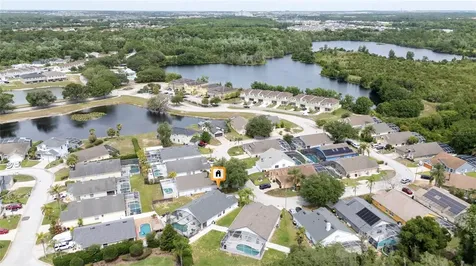 232 Lake Shore Parkway Davenport FL 33896
